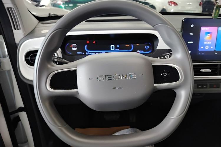 Used Geely Galaxy Panda 2025 210km Panda Kart Steering Wheel