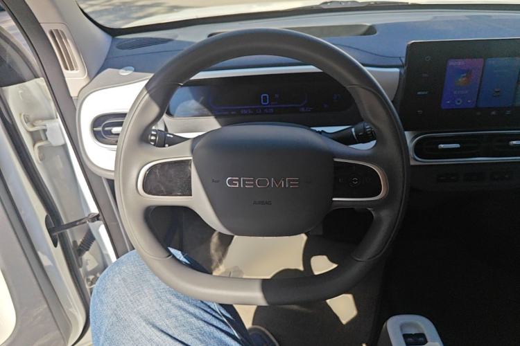 Used Geely Galaxy Panda 2025 210 km – Yuanqi Bear Steering Wheel