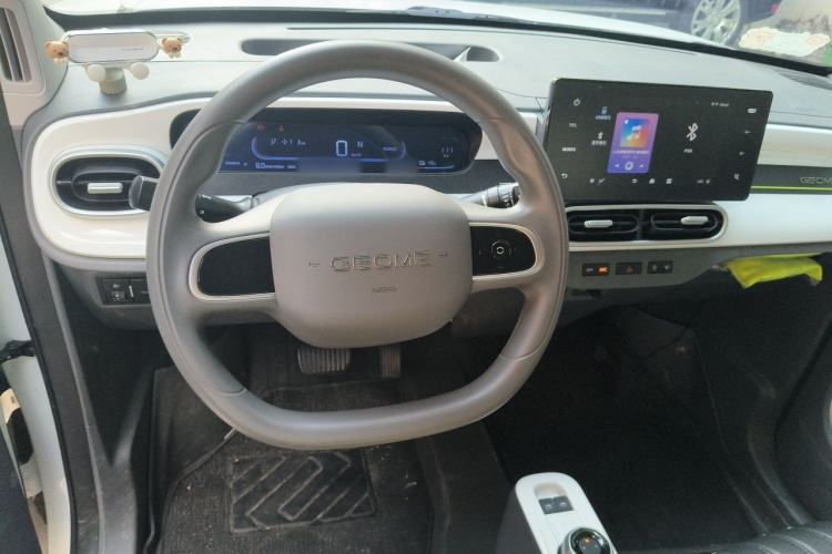 Used Geely Galaxy Panda 2025 210 km – Yuanqi Bear Steering Wheel