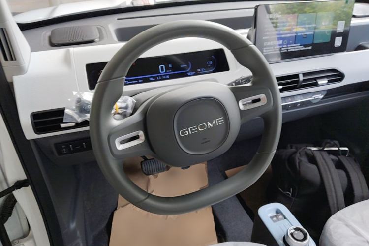 Used Geely Galaxy Panda 2025 210 km – Yuanqi Bear Steering Wheel
