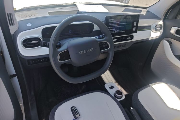 Used Geely Galaxy Panda 2025 210 km – Yuanqi Bear Steering Wheel