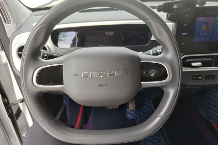 Used Geely Galaxy Panda 2025 210km Panda Rider Steering Wheel