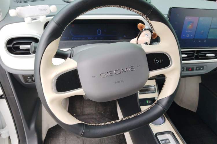 Used Geely Galaxy Panda 2025 210km Panda Kart Steering Wheel
