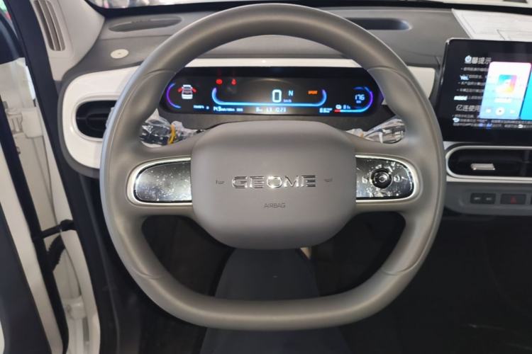 Used Geely Galaxy Panda 2025 210km Panda Kart Steering Wheel