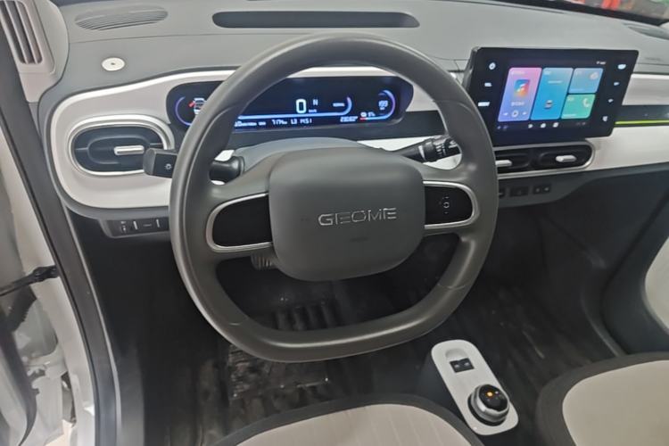 Used Geely Galaxy Panda 2025 210 km – Yuanqi Bear Steering Wheel