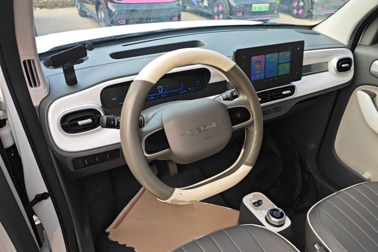 Used Geely Galaxy Panda 2025 210 km – Yuanqi Bear Steering Wheel