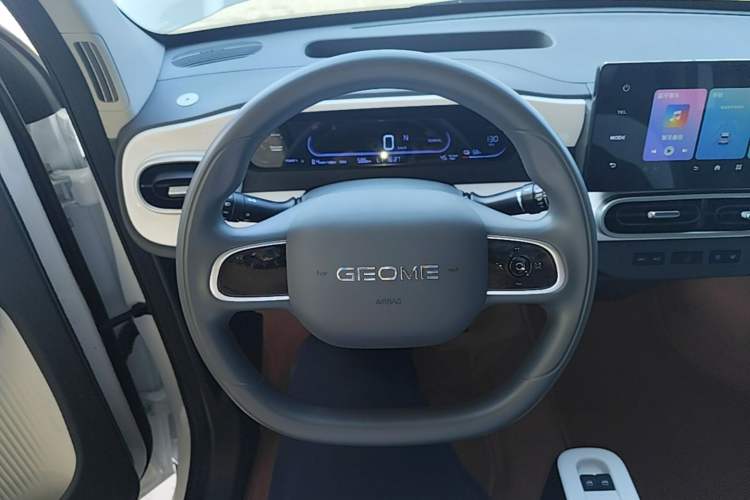 Used Geely Galaxy Panda 2025 210km Panda Kart Steering Wheel