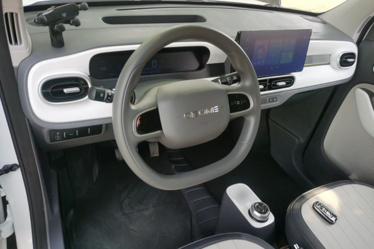 Used Geely Galaxy Panda 2025 210km Panda Kart Steering Wheel