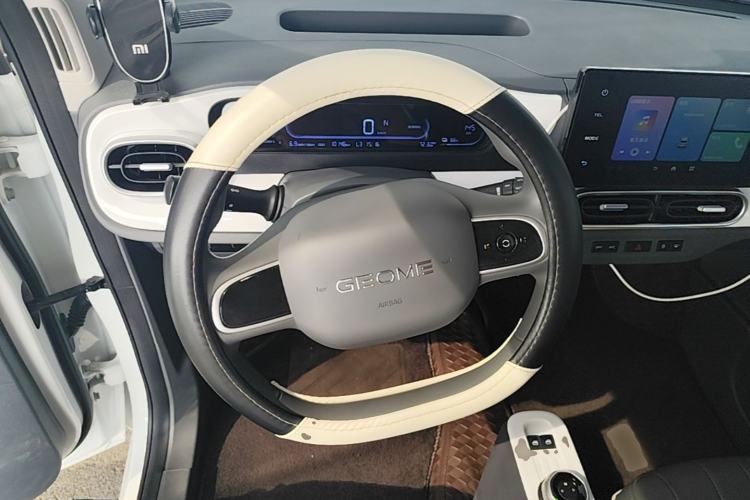 Used Geely Galaxy Panda 2025 210 km – Yuanqi Bear Steering Wheel