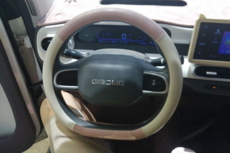 Used Geely Galaxy Panda 2025 210 km – Yuanqi Bear Steering Wheel