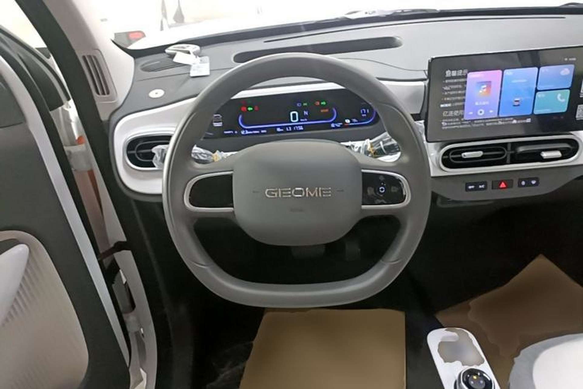 Used Geely Galaxy Panda 2025 210 km – Yuanqi Bear Steering Wheel