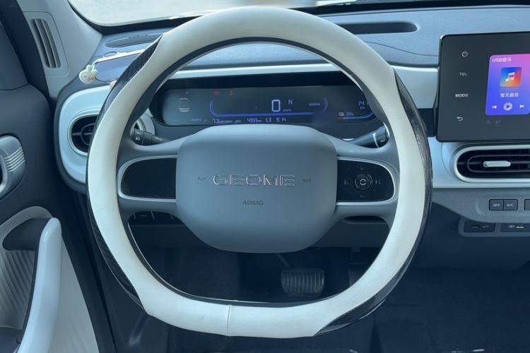 Used Geely Galaxy Panda 2025 210 km – Yuanqi Bear Steering Wheel