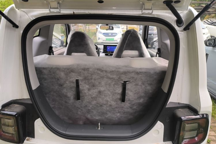 Used Geely Galaxy Panda 2025 210 km – Yuanqi Bear Trunk
