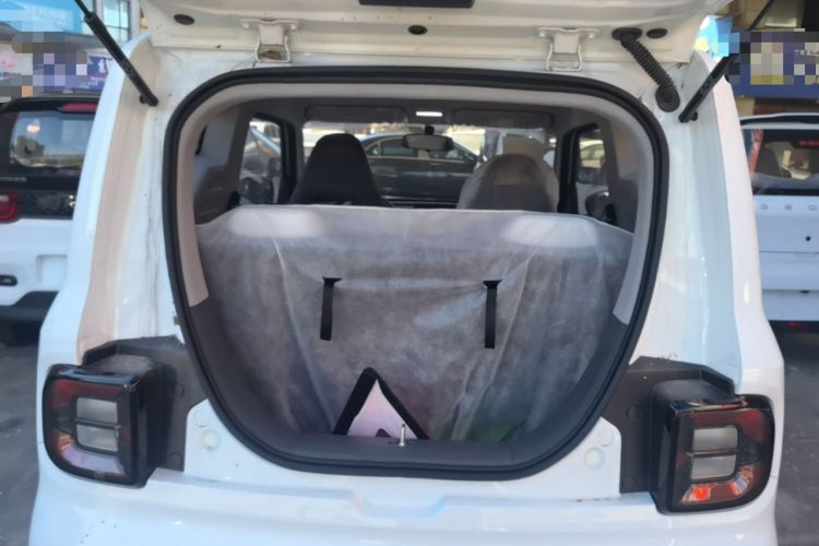 Used Geely Galaxy Panda 2025 210 km – Yuanqi Bear Trunk