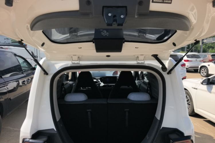 Used Geely Galaxy Panda 2025 210 km – Yuanqi Bear Trunk