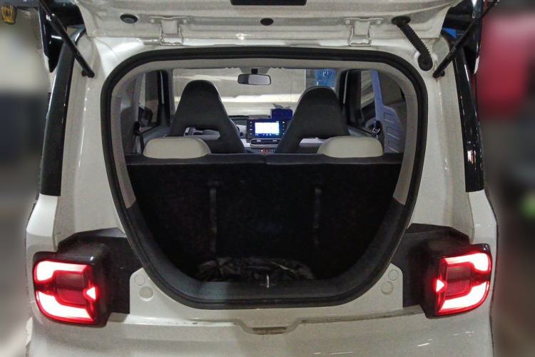 Used Geely Galaxy Panda 2025 210km Panda Kart Trunk