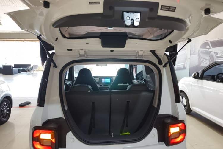 Used Geely Galaxy Panda 2025 210km Panda Kart Trunk