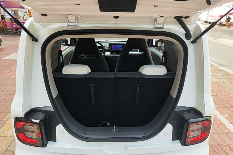Used Geely Galaxy Panda 2025 210 km – Yuanqi Bear Trunk