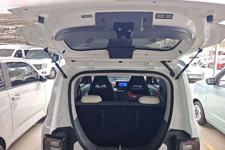 Used Geely Galaxy Panda 2025 210 km – Yuanqi Bear Trunk