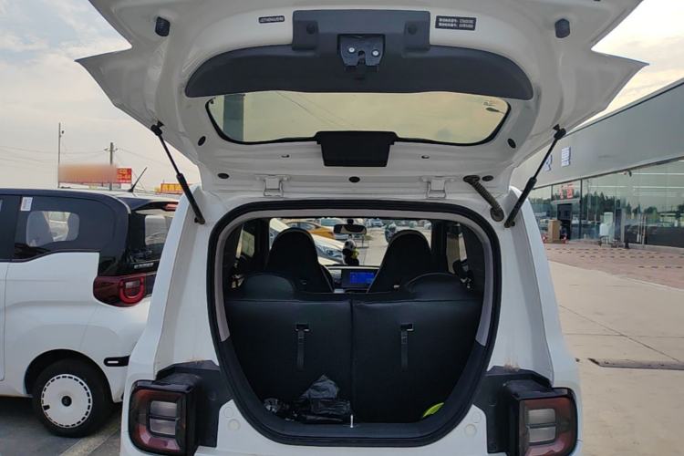 Used Geely Galaxy Panda 2025 210 km – Yuanqi Bear Trunk