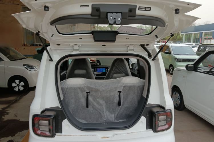 Used Geely Galaxy Panda 2025 210 km – Yuanqi Bear Trunk