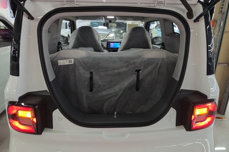 Used Geely Galaxy Panda 2025 210km Panda Kart Trunk