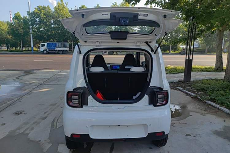 Used Geely Galaxy Panda 2025 210 km – Yuanqi Bear Trunk