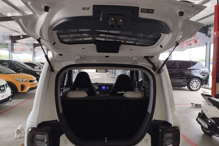 Used Geely Galaxy Panda 2025 210 km – Yuanqi Bear Trunk