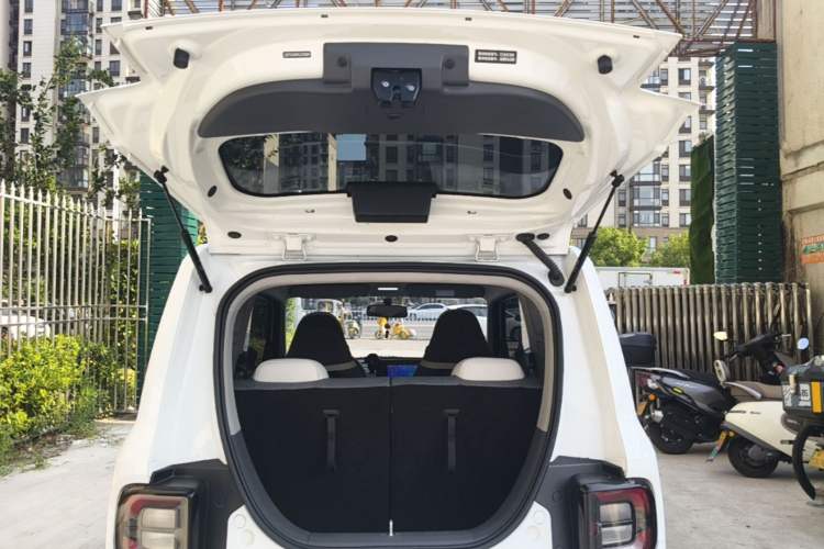 Used Geely Galaxy Panda 2025 210km Panda Rider Trunk