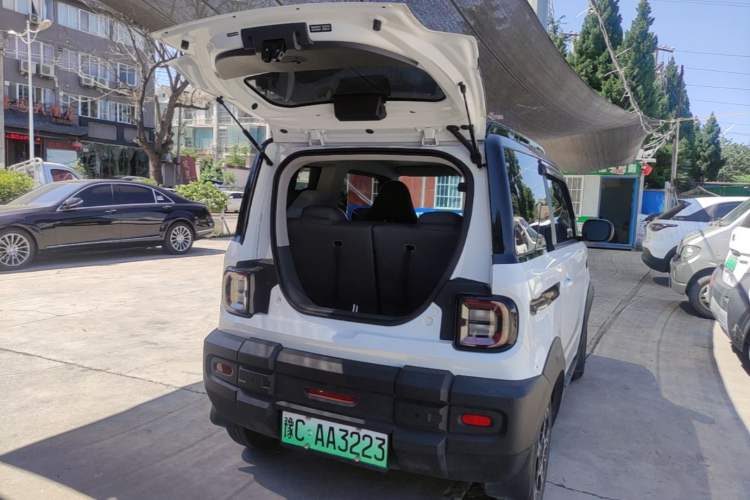 Used Geely Galaxy Panda 2025 210km Panda Kart Trunk