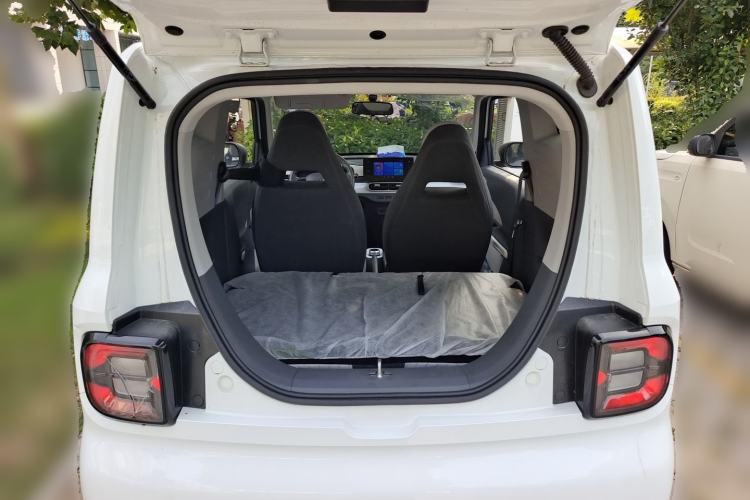 Used Geely Galaxy Panda 2025 210 km – Yuanqi Bear Trunk