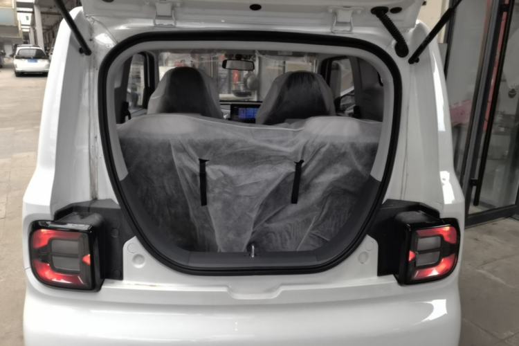 Used Geely Galaxy Panda 2025 210 km – Yuanqi Bear Trunk