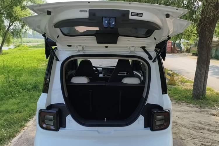 Used Geely Galaxy Panda 2025 210km Panda Kart Trunk