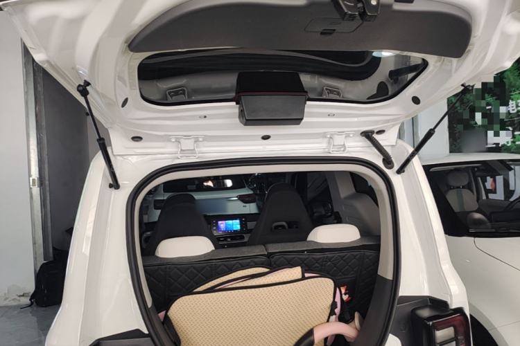 Used Geely Galaxy Panda 2025 210 km – Yuanqi Bear Trunk