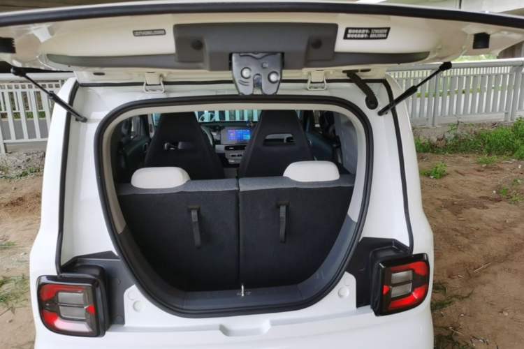 Used Geely Galaxy Panda 2025 210 km – Yuanqi Bear Trunk