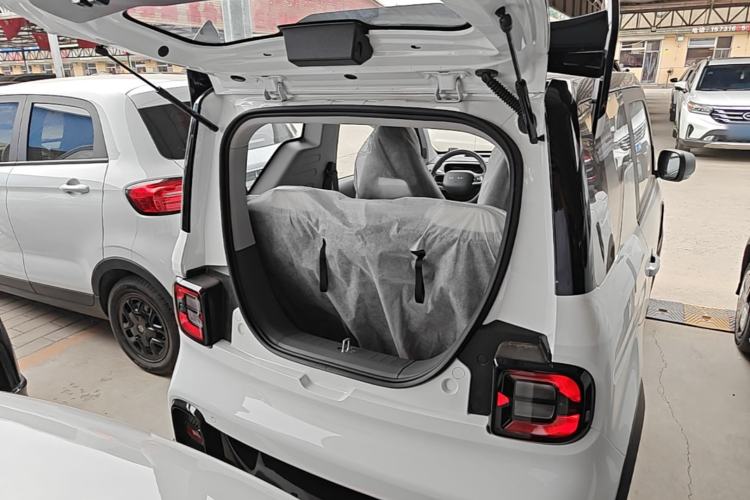 Used Geely Galaxy Panda 2025 210km Panda Kart Trunk