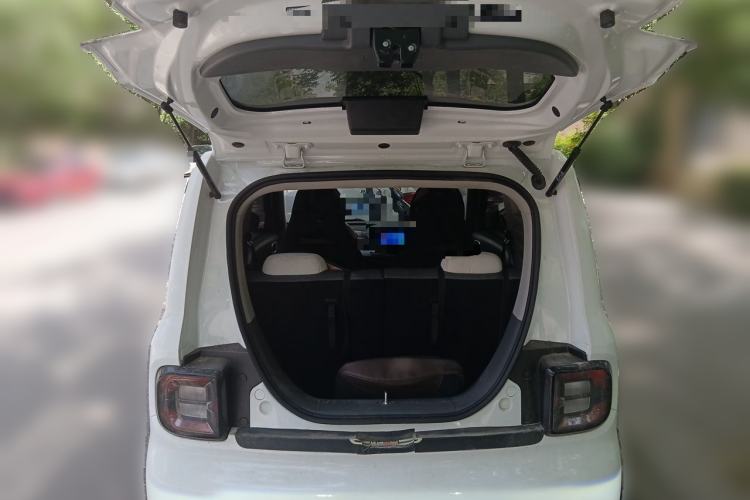 Used Geely Galaxy Panda 2025 210 km – Yuanqi Bear Trunk