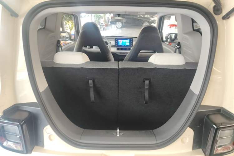 Used Geely Galaxy Panda 2025 210 km – Yuanqi Bear Trunk