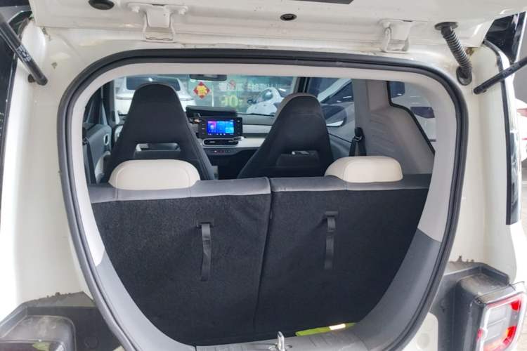 Used Geely Galaxy Panda 2025 210km Panda Kart Trunk