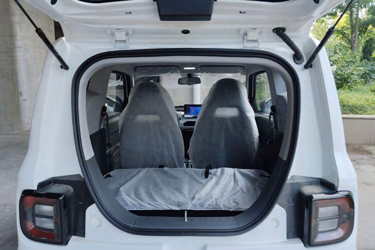 Used Geely Galaxy Panda 2025 210 km – Yuanqi Bear Trunk
