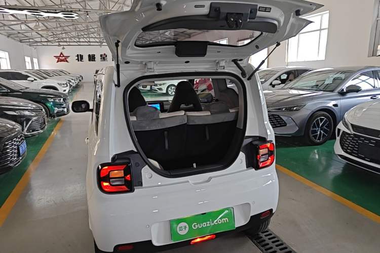 Used Geely Galaxy Panda 2025 210 km – Yuanqi Bear Trunk