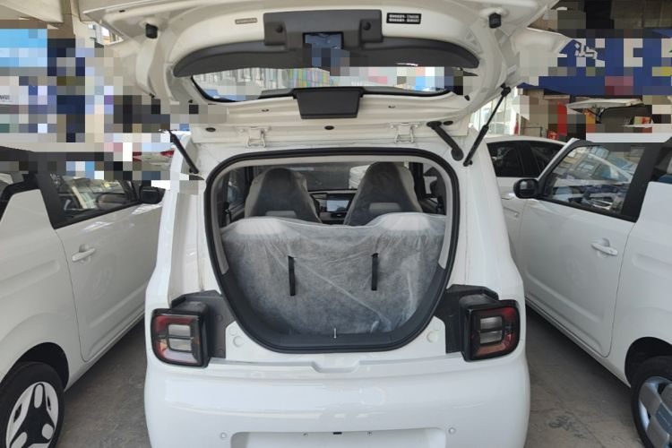 Used Geely Galaxy Panda 2025 210 km – Yuanqi Bear Trunk