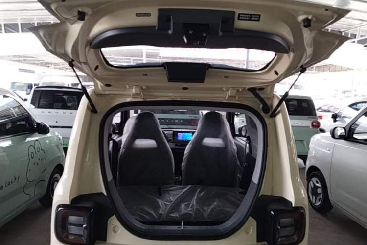 Used Geely Galaxy Panda 2025 210 km – Yuanqi Bear Trunk