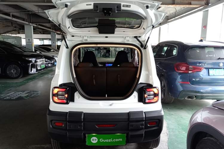 Used Geely Galaxy Panda 2025 210km Panda Rider Trunk