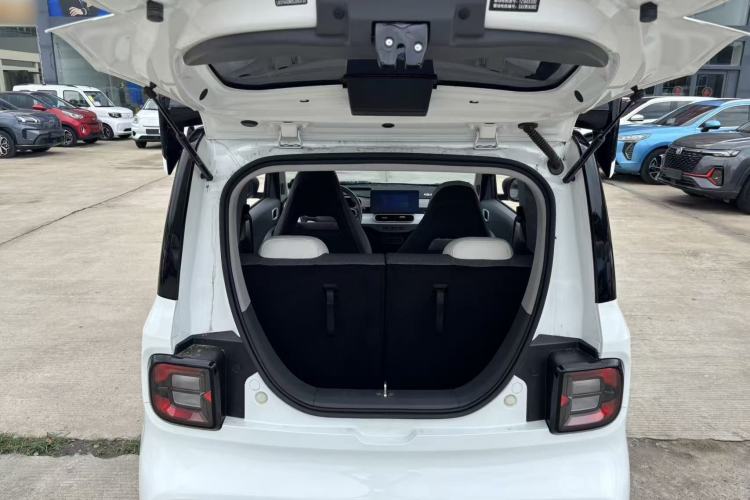 Used Geely Galaxy Panda 2025 210km Panda Kart Trunk