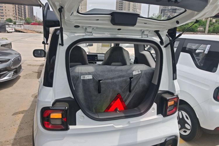 Used Geely Galaxy Panda 2025 210km Panda Kart Trunk
