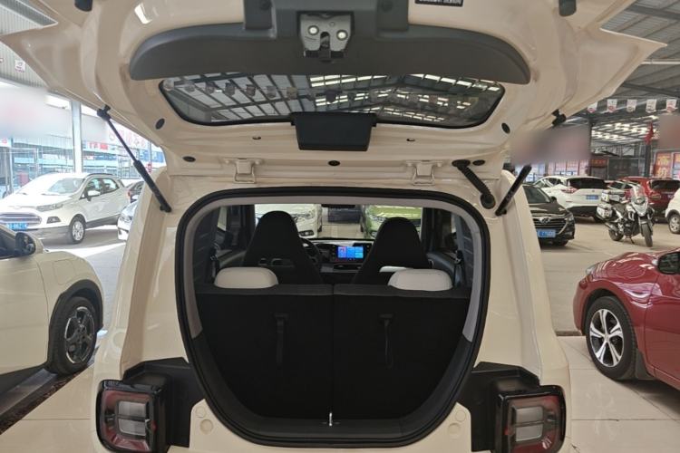 Used Geely Galaxy Panda 2025 210 km – Yuanqi Bear Trunk