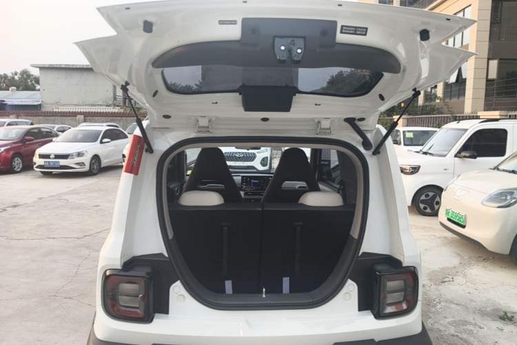 Used Geely Galaxy Panda 2025 210km Panda Rider Trunk