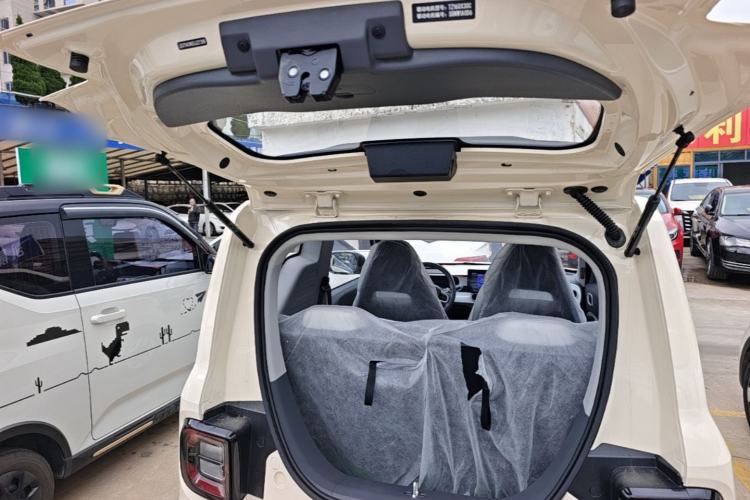 Used Geely Galaxy Panda 2025 210 km – Yuanqi Bear Trunk