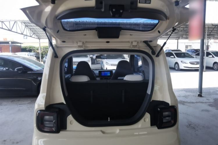 Used Geely Galaxy Panda 2025 210 km – Yuanqi Bear Trunk